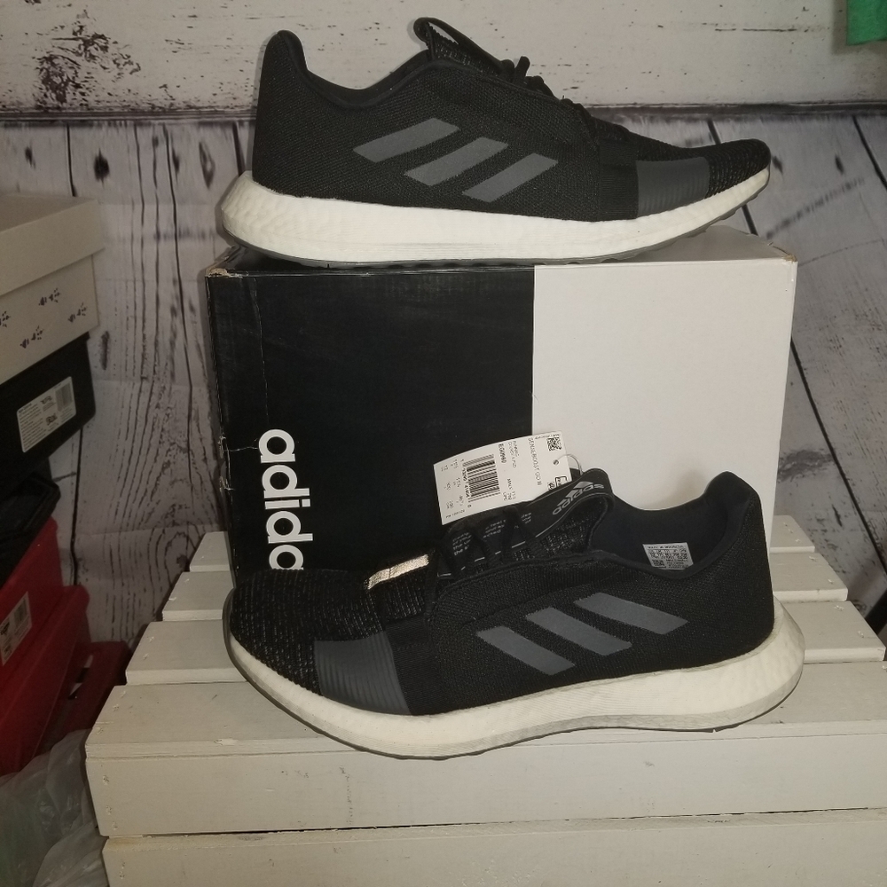 Nwt adidas senseboost cloudfoam go core runners